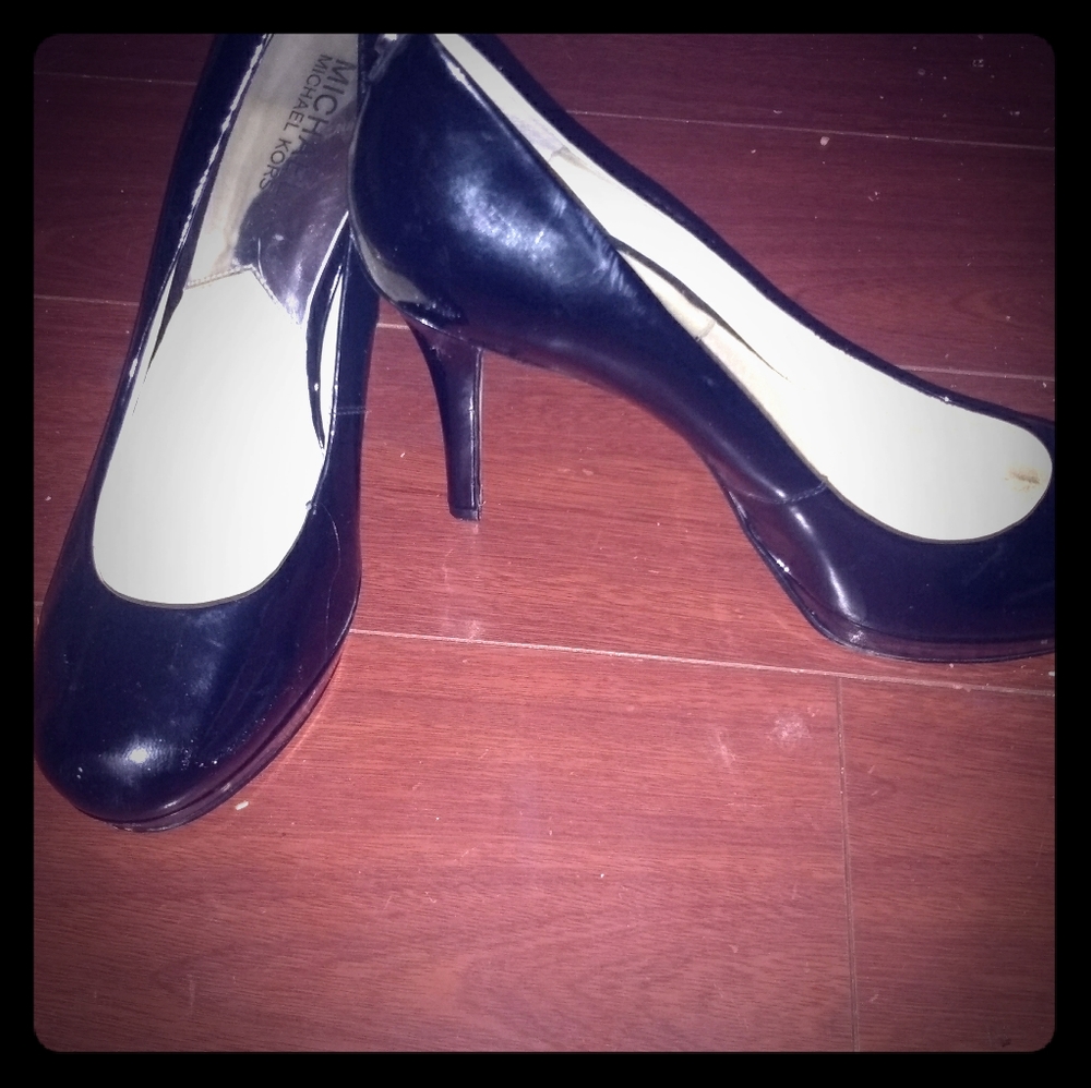 Wonens size 9 pumps